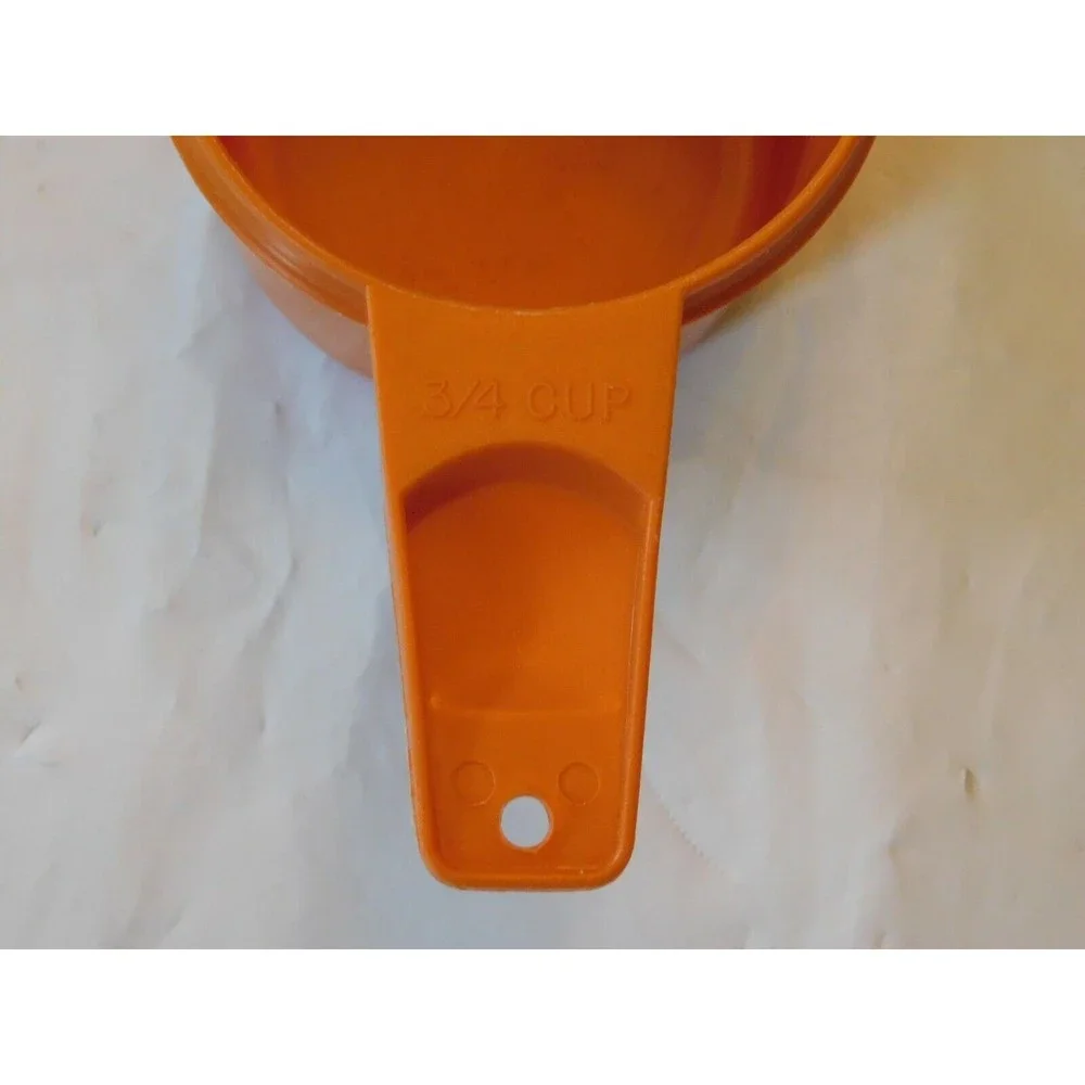 Vintage TUPPERWARE 762-5 3/4 Cup Size Kitchen Measuring Cup